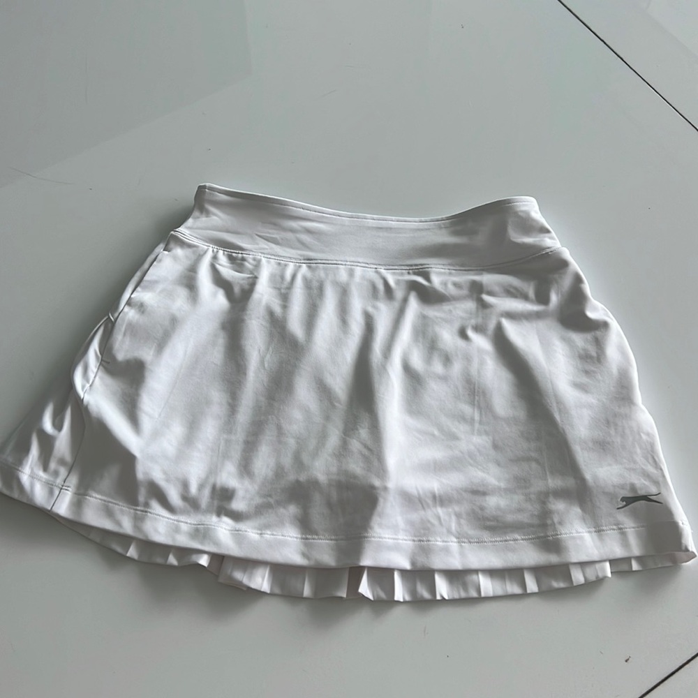 Brand new golf / tennis skirt
